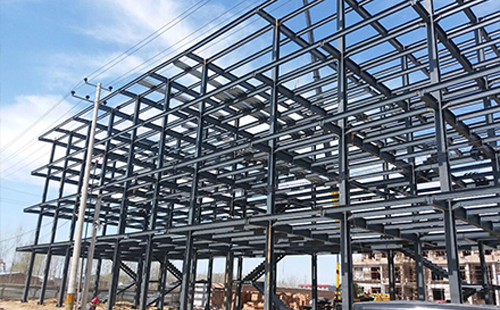 会宁雨棚主骨架钢结构铝板节点做法